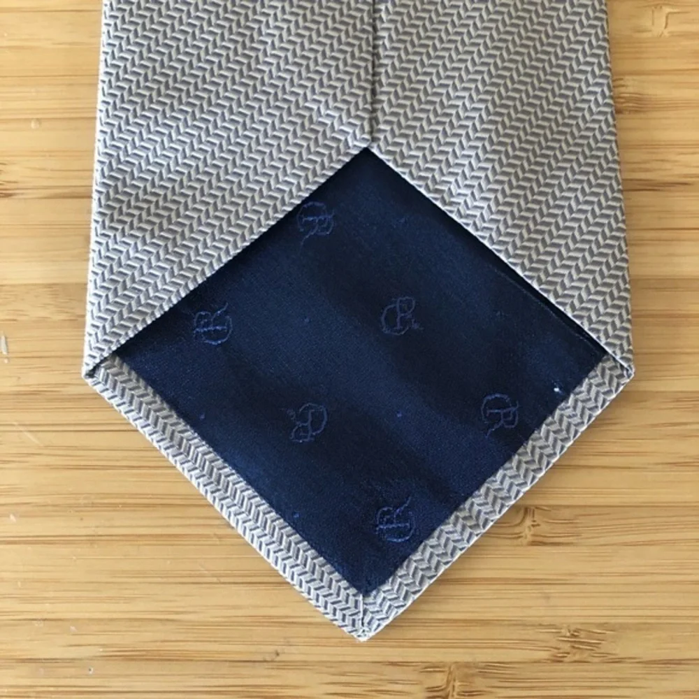 Club Room Silk Tie MADE IN ITALY Light Sand Color!